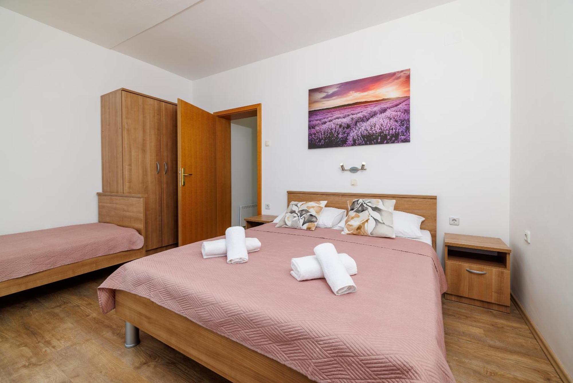 Apartments Maja 드라말리 외부 사진